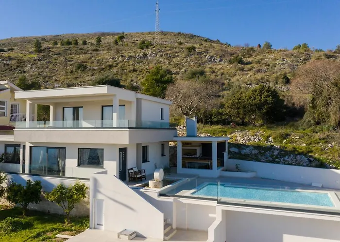 빌라 Lux Core With Amazing View And Heated Pool
