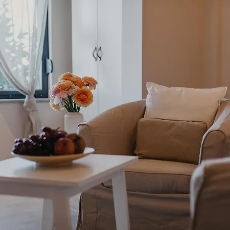 Lux Core With Amazing View And Heated Pool Τρογκίρ